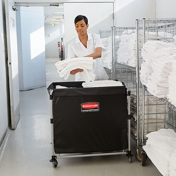 Carro de Lavandería Plegable en X Rubbermaid® 1881750 - Image 3